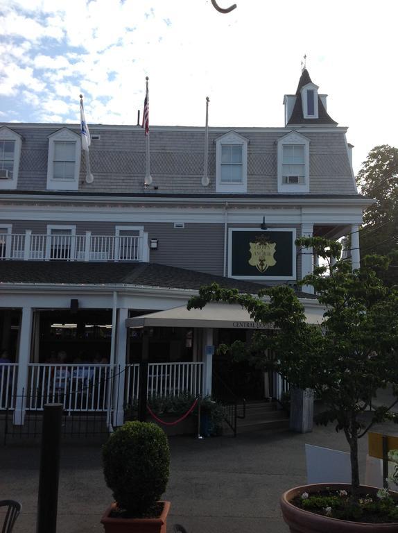 The Crown & Anchor Hotel Provincetown Esterno foto